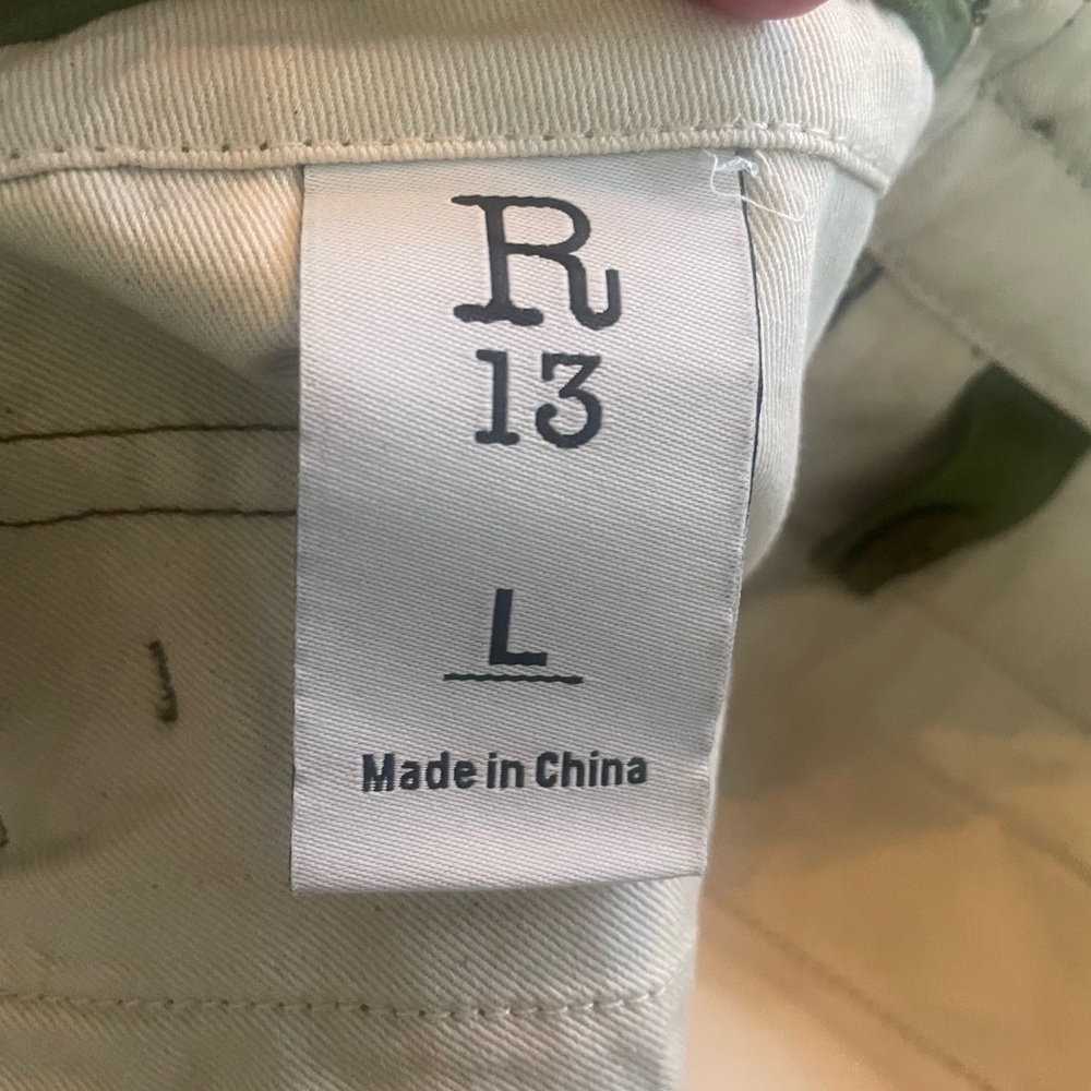 R13 Camouflage Cargo Pants in Olive and Khaki - Picture 7 of 9